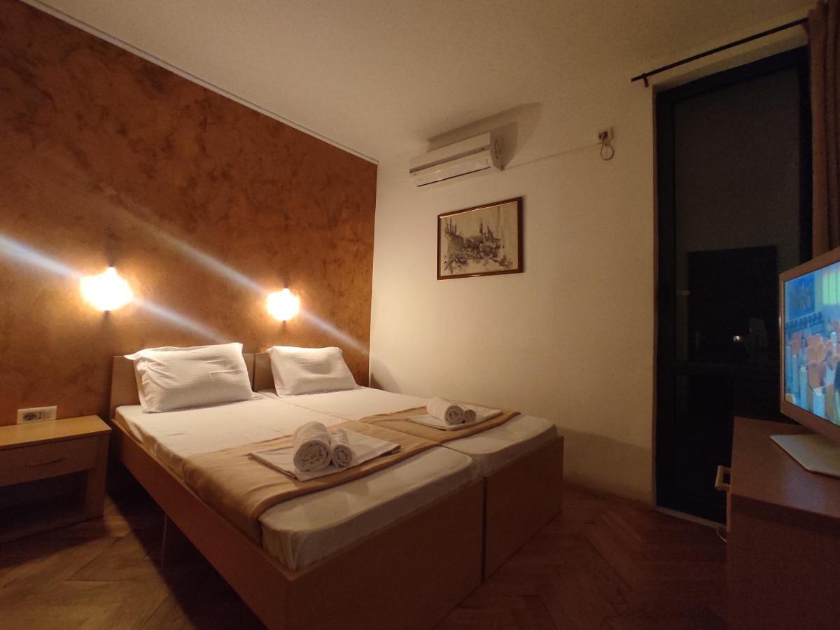 Apartments Mare Budva Exterior photo